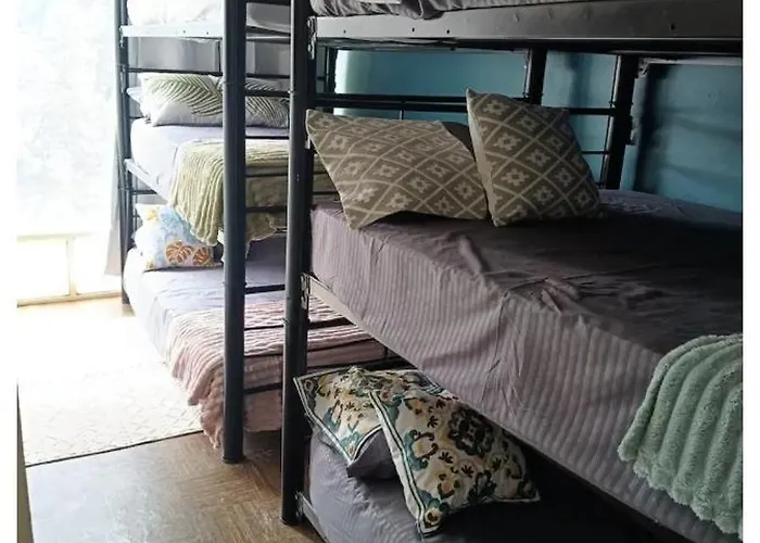 Bunk Bed Mexiko-Stadt